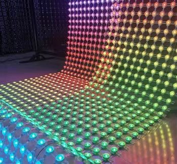3in1 SMD3535*3 광고용 프로그래밍 가능한 풀 컬러 LED Mesh 디스플레이 패널 IP67 보호 클래스